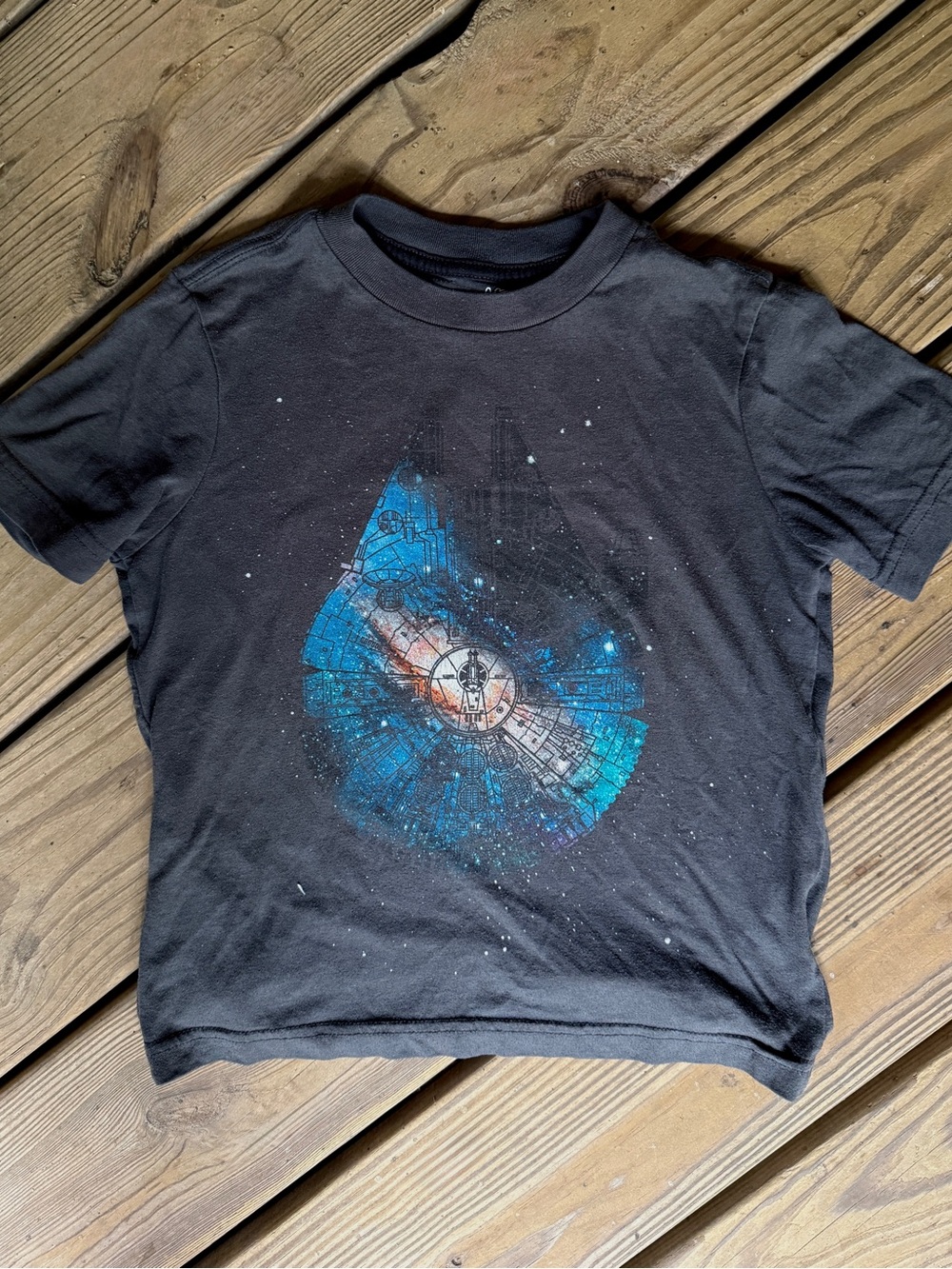 Old Navy Collectabilitees Kids Star Wars Millennium Falcon Graphic Tee Small 6/7